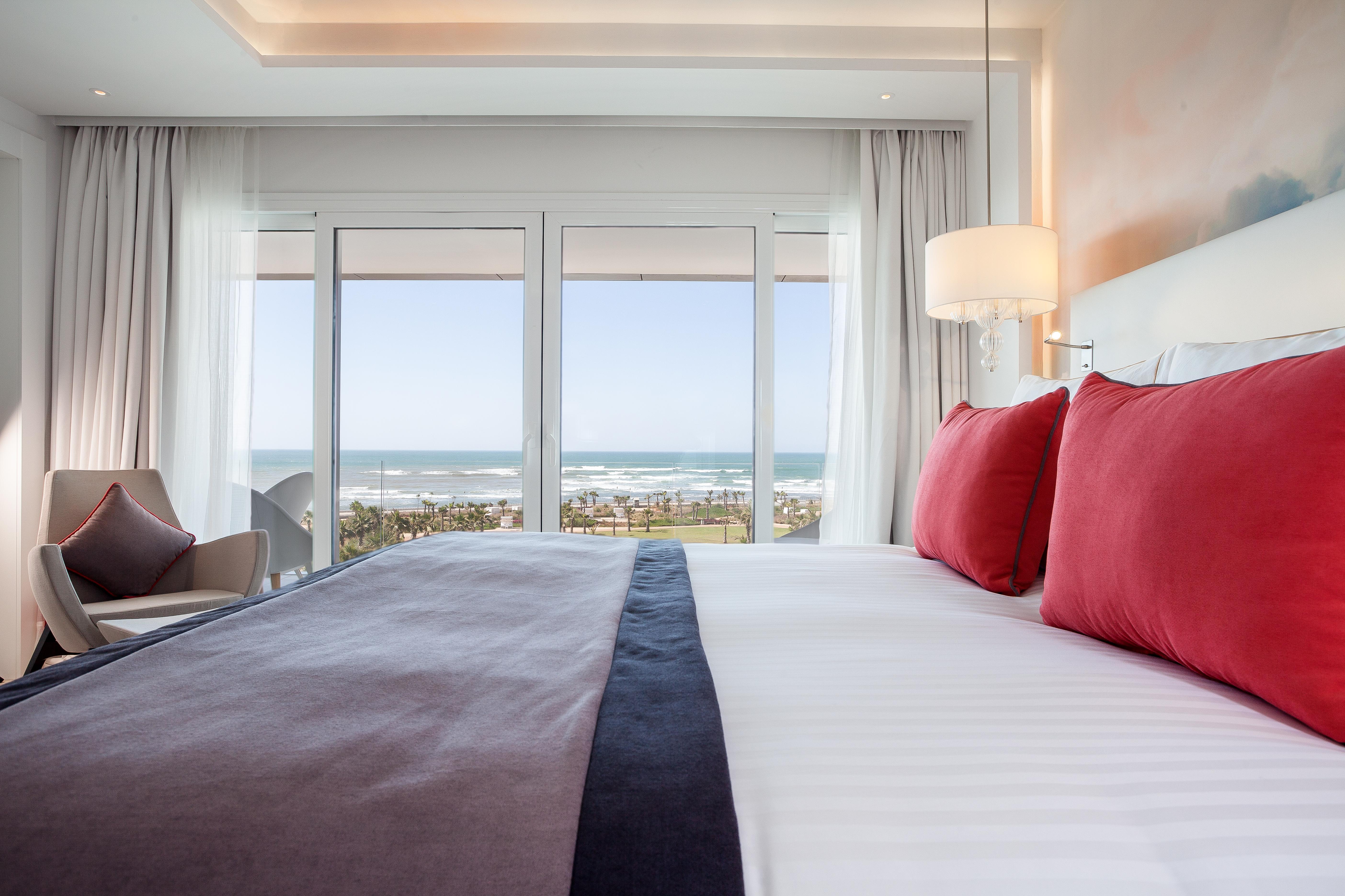 The View Bouznika Hotel Buitenkant foto A room at the Hilton Tel Aviv
