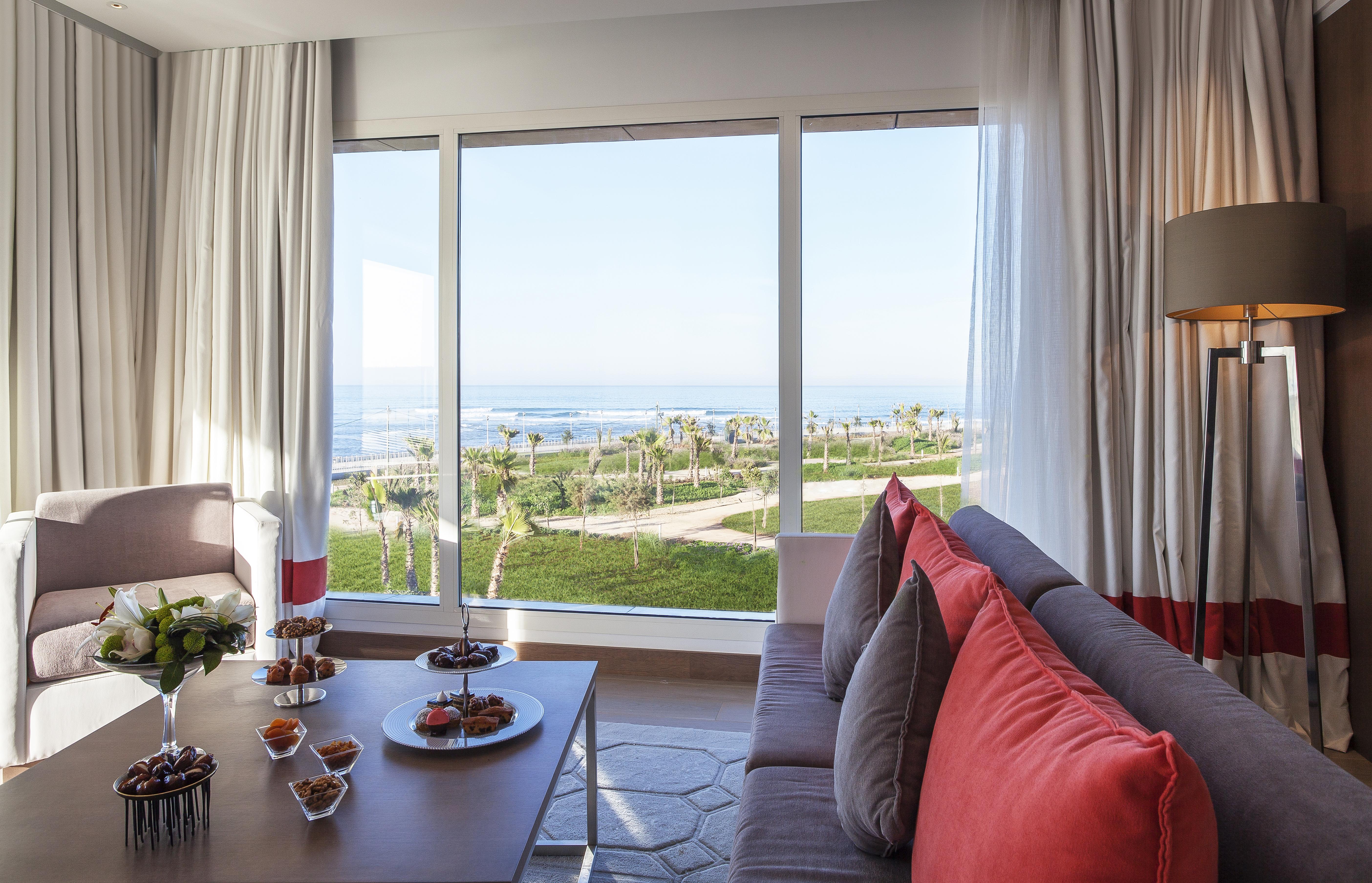 The View Bouznika Hotel Buitenkant foto Suite at the hotel
